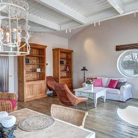 Haus Gorkistrasse B-8 Appartement *