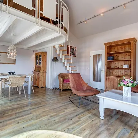 Haus Gorkistrasse B-8 * Heringsdorf (Usedom)