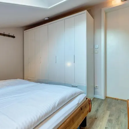 Haus Gorkistrasse B-8 Heringsdorf (Usedom)