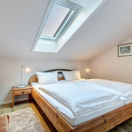 Appartement Haus Gorkistrasse B-8