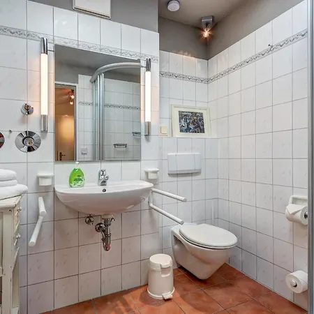 Haus Gorkistrasse B-8 Appartement