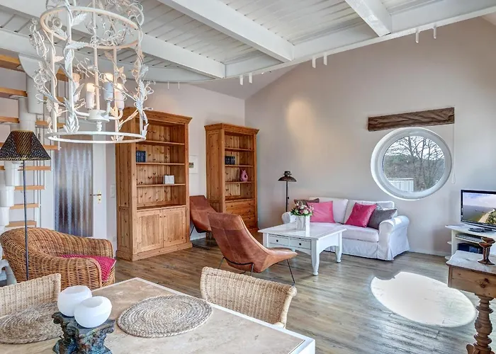 Haus Gorkistrasse B-8 Apartamento *