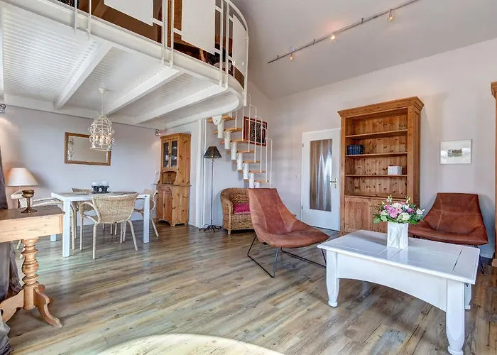 Haus Gorkistrasse B-8 * Heringsdorf (Usedom)