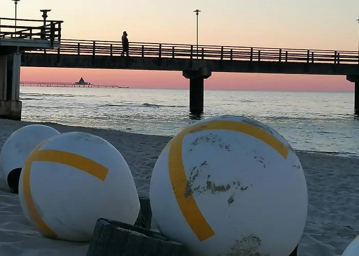 Haus Gorkistrasse B-8 *